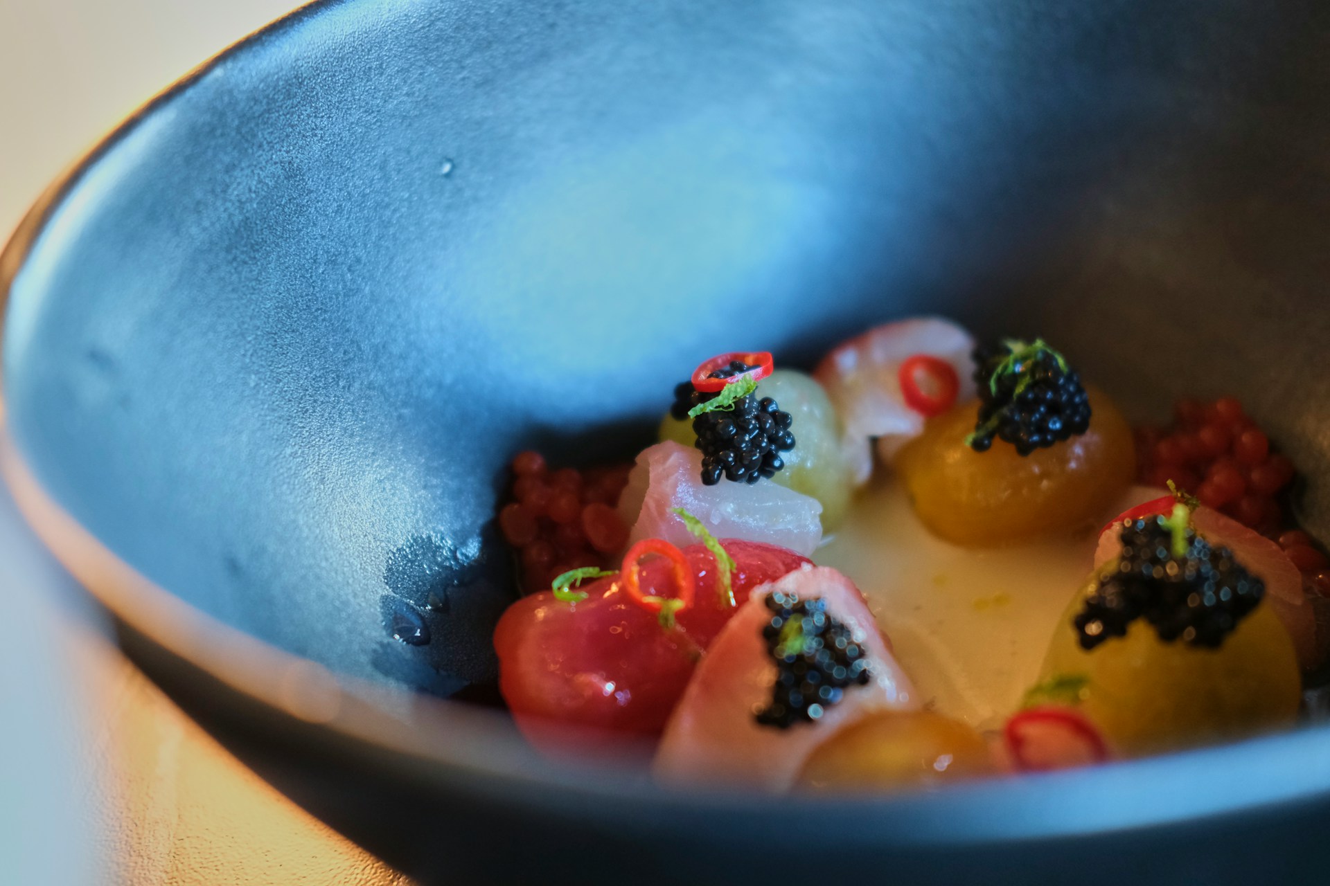 How to Choose the Right Type When You Buy Caviar Online