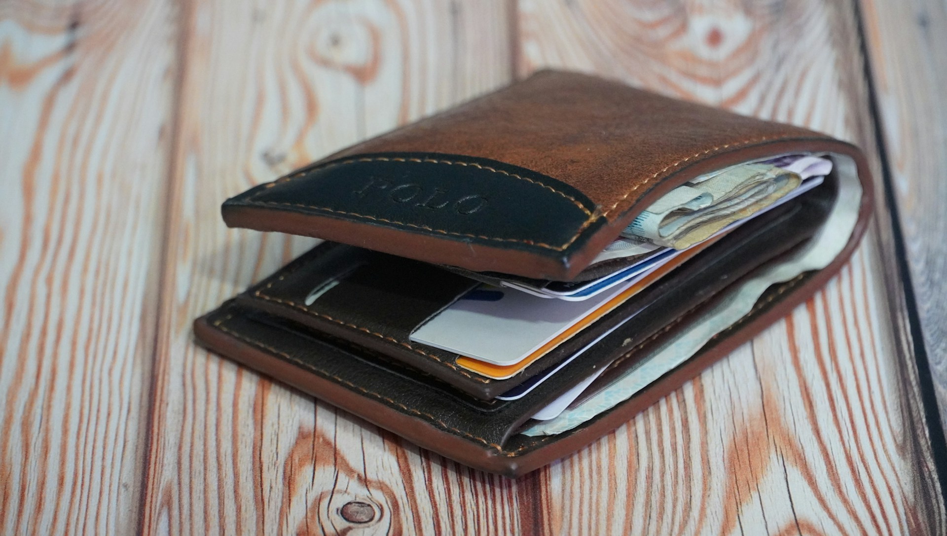 Fast Cash Loans or Selling Gold: Which Is Quicker in Johannesburg